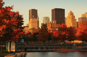 Destination Montréal Vue de Montréal l'automne